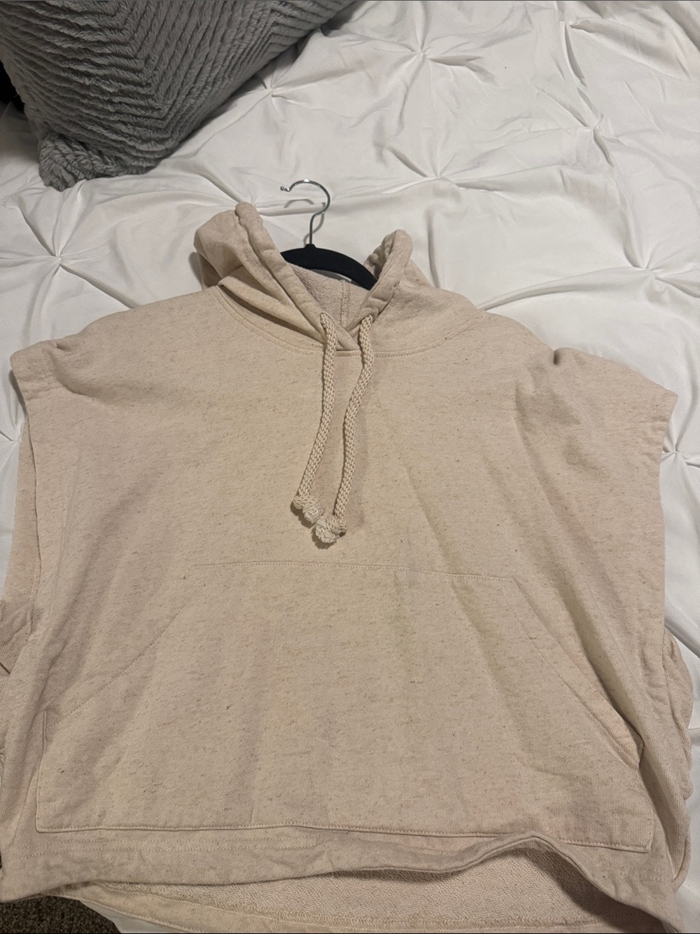 H&M Men's Cream Hooded Crewneck Pullover
